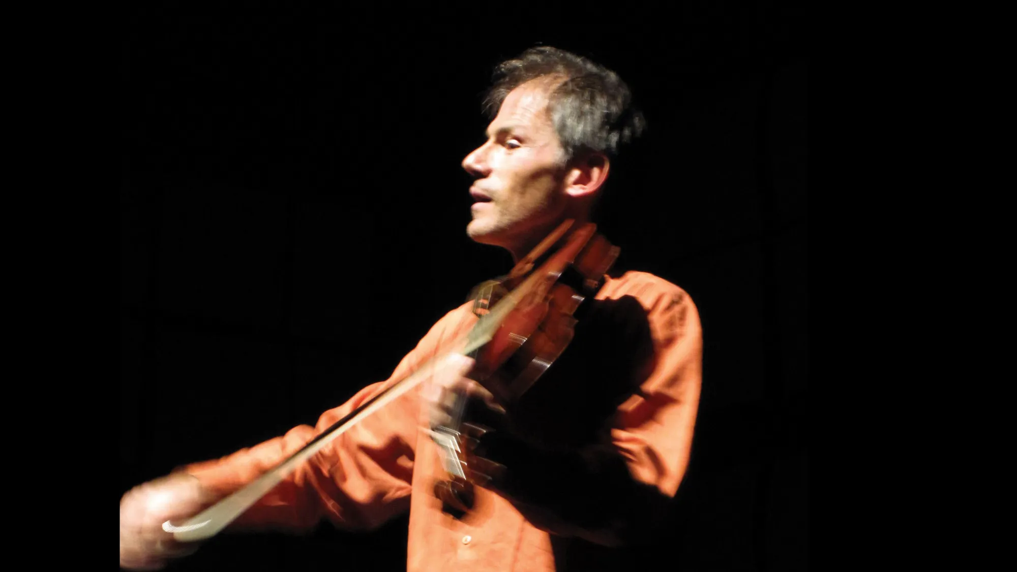 Garth Knox playing viola. 